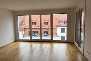 Schöne 2-Zimmer-Wohnung in Ulm-Weststadt mit Balkon & Einbauküche – Die vollständige Adresse der Immobilie erhältst du vom Anbieter., 89077 Weststadt, Ulm – Vorschaubild 2