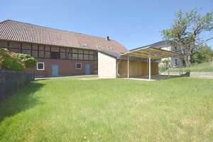 Ein Zuhause mit vielen Möglichkeiten: Resthof mit Potenzial und Nebengebäuden in Wolfsburg – Die vollständige Adresse der Immobilie erhältst du vom Anbieter., 38448 Wendschott, Wolfsburg – Vorschaubild 2