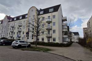 Schöne 2-Zimmer-Wohnung mit Balkon + Betreutes Wohnen – Hainstraße 35, 9130 Sonnenberg, Chemnitz – Vorschaubild 1