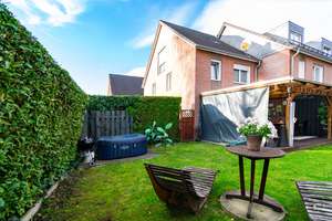 Raum für Familie und Anspruch – Modernes Reihenendhaus mit Garten und vier Zimmern. – Die vollständige Adresse der Immobilie erhältst du vom Anbieter., 42655 Solingen-Mitte, Solingen – Vorschaubild 12