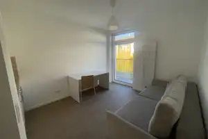 Property thumbnail 12