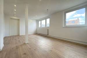 Wohnen über den Dächern: Sanierte 4-Zimmer-Wohnung im 5.OG ohne Aufzug – Die vollständige Adresse der Immobilie erhältst du vom Anbieter., 63067 Messehalle, Offenbach am Main – Vorschaubild 2
