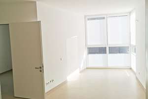 *lichtdurchflutete 2-Zimmer Wohnung am Remberg im Neubau von 2015* – Rembergstr. 8a, 58095 Mittelstadt, Hagen – Vorschaubild 1