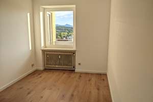 Gut geschnittene 3-Zi-Whg. 77 qm, S-Balkon, 4.OG, Lift, nur 381.000,- – Die vollständige Adresse der Immobilie erhältst du vom Anbieter., 82178 Puchheim – Vorschaubild 6