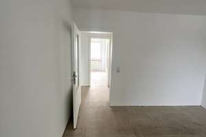 Helle 3-Zimmer-Wohnung mit Balkon in Duisburg-Aldenrade – frisch renoviert – Die vollständige Adresse der Immobilie erhältst du vom Anbieter., 47179 Fahrn, Duisburg – Vorschaubild 33
