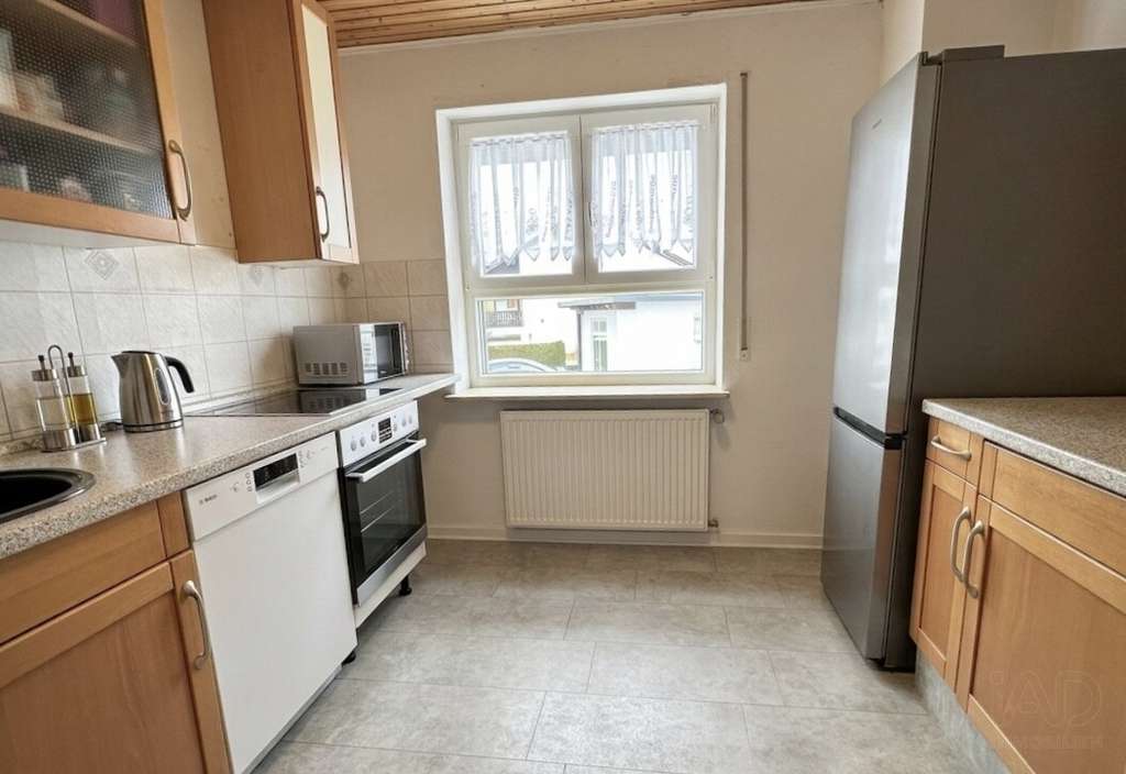 Immobilie in Elbtal - Bungalow mit Einliegerwohnung, Halle & 5 Stellplätzen – ruhige Lage in Elbtal - Bild 4