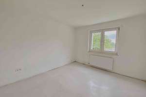 Großzügig geschnittene 3,5-Zi.-Wohnung mit Balkon! – Elisabeth-von-Thadden-Str. 7, 51377 Alkenrath, Leverkusen – Vorschaubild 4