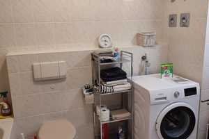 Im grünen Herzen der Stadt schöne 2-Zi.-Wohnung mit gehobener Ausstattung, möbliert und mit Balkon – Bayerwald-Strasse 31-39, 93059 Regensburg – Vorschaubild 5