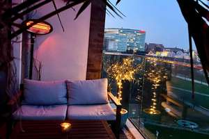 Helle 2-Zimmer-Wohnung mit Parkblick in der Hafencity (befristet Dezember 26  - Juli 27) – Am Lohsepark 20, 20457 HafenCity, Hamburg – Vorschaubild 1