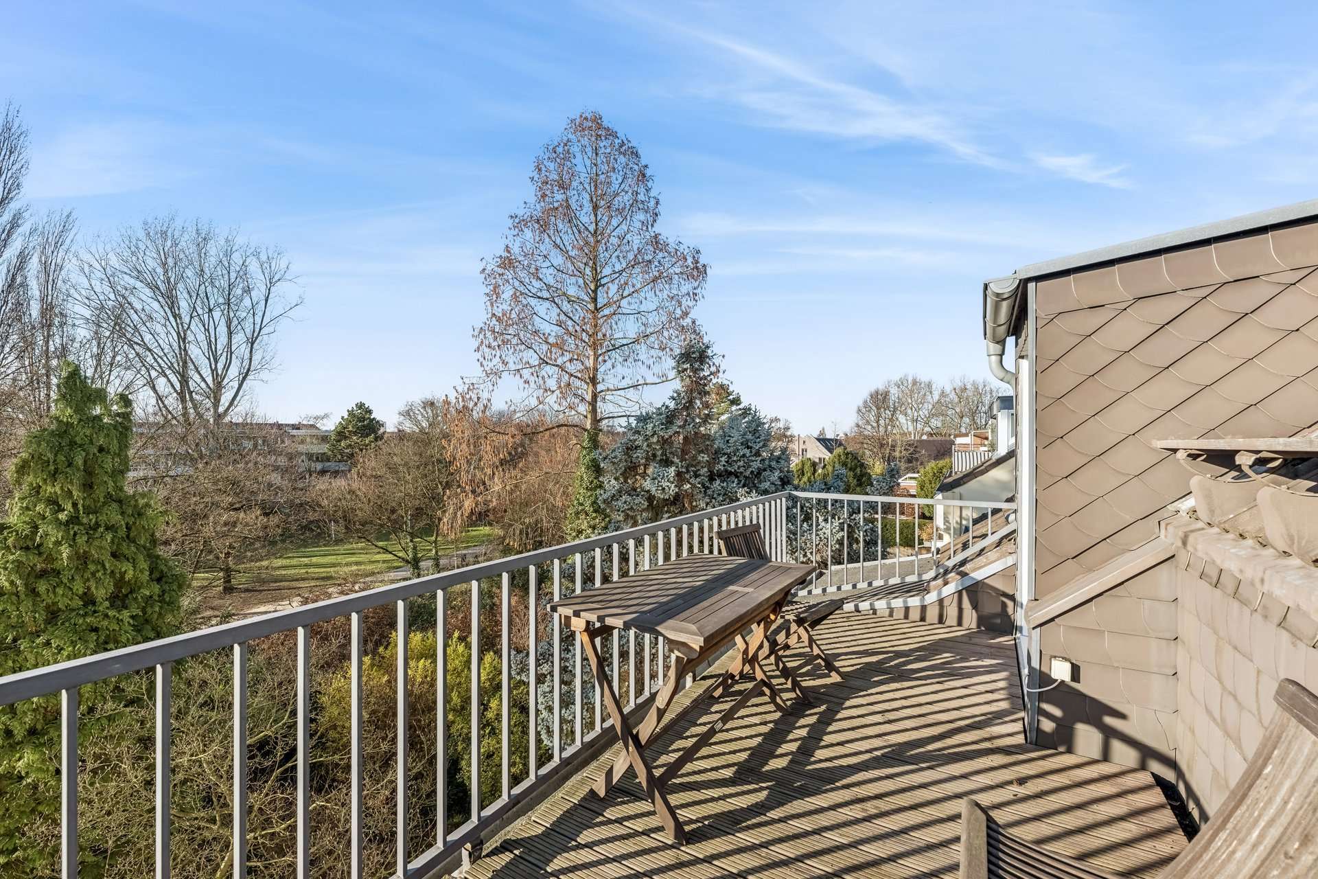 Exklusives Dachgeschoss-Ensemble in bester Lage von Düsseldorf-Niederkassel!, Düsseldorf – Bild 4