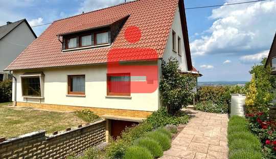 Bild von Großzügiges Wohnen mit großem Garten und vielen Extras