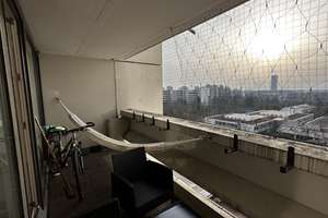 Helles 1-Zimmer-Apartment im Olympischen Dorf mit großem Westbalkon (7. OG) – Helene-Mayer-Ring 12, 80809 Am Riesenfeld, München – Vorschaubild 1