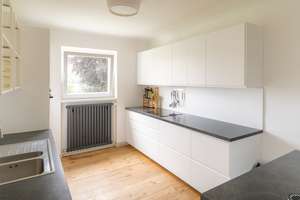 Licht. Raum. Westend. 4-Zimmer-Altbauwohnung mit Kamin auf 110qm - unvermietet & provisionsfrei – Die vollständige Adresse der Immobilie erhältst du vom Anbieter., 14052 Westend, Berlin – Vorschaubild 5