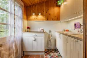 Einzigartiges Wohnglück an der Grenze zu Bahrenfeld – Zuhause mit Gästehaus und Gartenidylle – Die vollständige Adresse der Immobilie erhältst du vom Anbieter., 22549 Lurup, Hamburg – Vorschaubild 17