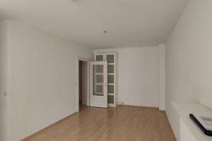 Helle 35 m²-Wohnung mit Abendsonnen & Blick ins Grüne | Top-Lage Südstadt Adenauerallee! – Adenauerallee 78, 53113 Gronau, Bonn – Vorschaubild 4