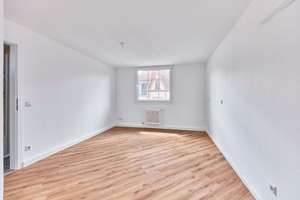 Urban wohnen auf zwei Ebenen – Maisonette mit besonderem Charakter – Die vollständige Adresse der Immobilie erhältst du vom Anbieter., 69115 Bergheim, Heidelberg – Vorschaubild 2