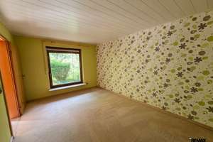 Naturnahe 3-Zimmer-Souterrainwohnung mit großer Terrasse & Fußbodenheizung, sofort bezugsbereit – Die vollständige Adresse der Immobilie erhältst du vom Anbieter., 96450 Mitte, Coburg – Vorschaubild 11