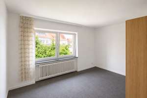 Ruhe, Sonne und viel Potenzial – Freistehendes Einfamilienhaus mit Garage, Kamin, Sauna ! – Die vollständige Adresse der Immobilie erhältst du vom Anbieter., 30559 Anderten, Hannover – Vorschaubild 15