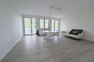 Moderne 3-Zimmer-Wohnung nach Kernsanierung mit Balkon in Unterbach