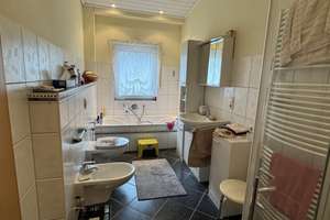 Wohnhaus in ruhiger Lage von Siegen-Niederschelden – Die vollständige Adresse der Immobilie erhältst du vom Anbieter., 57080 Niederschelden, Siegen – Vorschaubild 15