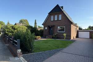 Erstbezug: Modernisiertes Rotklinker  Einfamilienhaus in unmittelbarer Stadtparknähe! – Steindamm 48, 22844 Norderstedt – Vorschaubild 2
