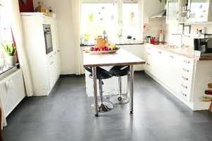 Überdurchschnittlich gepflegtes modernisiertes großes Haus auf tollem Grundstück mit Carport! – Hameln-Pyrmont (Kreis) – Vorschaubild 8