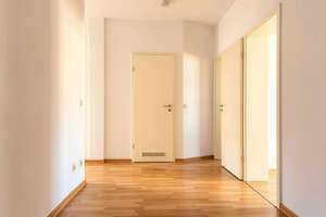 Bezugsfrei: Auwald fußläufig erreichbar | 2 Bäder | Balkon | EBK | Durchreiche zum Essbereich – Die vollständige Adresse der Immobilie erhältst du vom Anbieter., 4159 Wahren, Leipzig – Vorschaubild 5