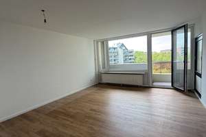 [LIS-10850] Moderne 4-Zimmer-Wohnung mit Balkon in Köln-Weiden – Ostlandstr. 34, 50858 Weiden, Köln – Vorschaubild 2