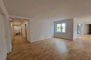 Viel Platz in der Heilbronner Kernstadt: 4,5-Zimmer-Wohnung – Zehentgasse 3, 74072 Heilbronn, Heilbronn – Vorschaubild 4
