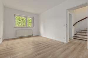 Erstbezug nach Renovierung – Familienhaus mit Garten – 65933 Griesheim, Frankfurt am Main – Vorschaubild 7
