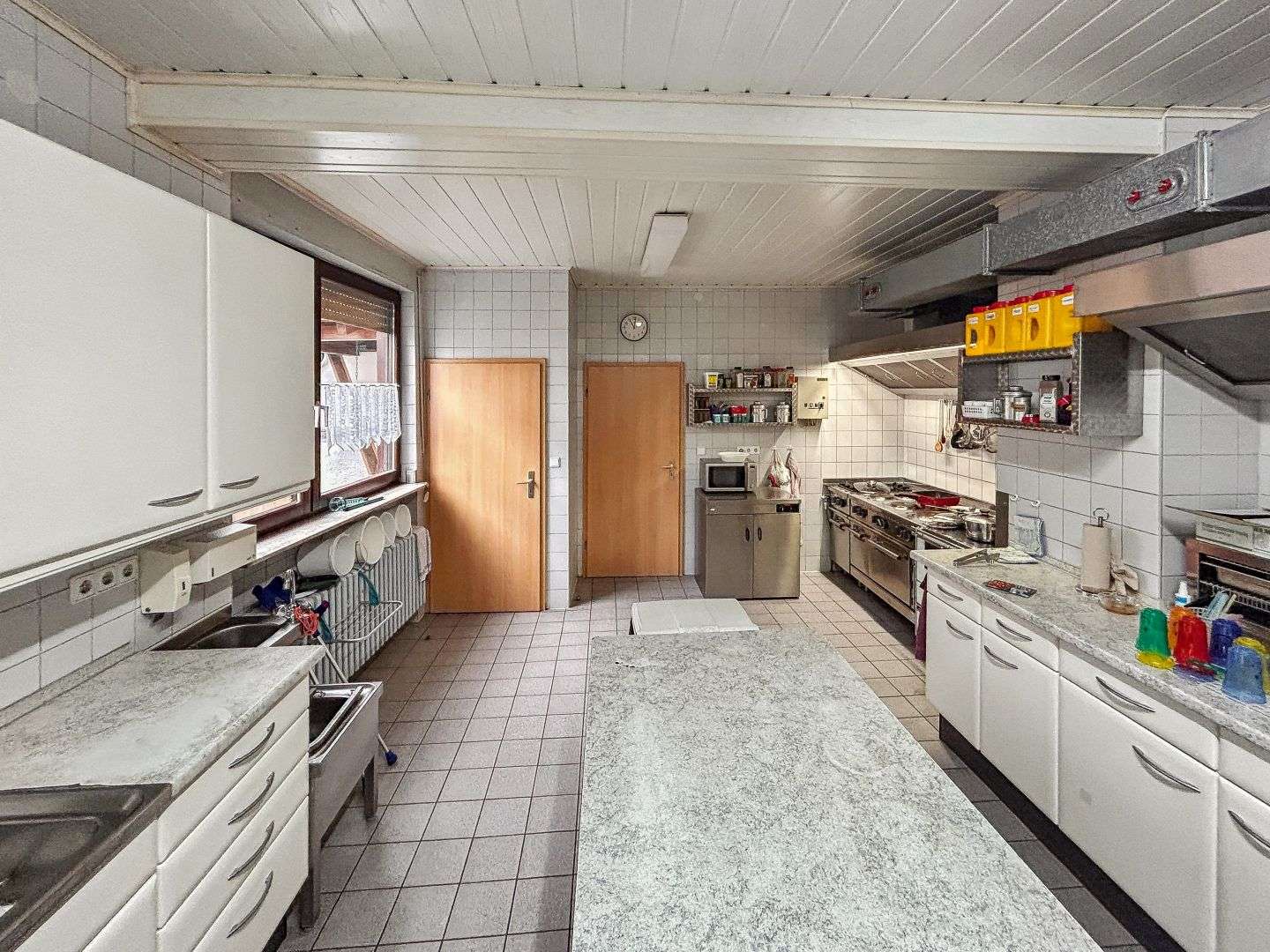 Immobilie in Schotten - Charmantes Einfamilienhaus mit historischem Fachwerk und großem Platzangebot in Schotten - Bild 3