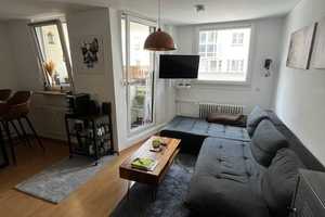 Geschmackvolle 2-Zimmer-Wohnung mit Einbauküche in München Schwabing-West – Georgenstraße 78, 80799 München – Vorschaubild 1
