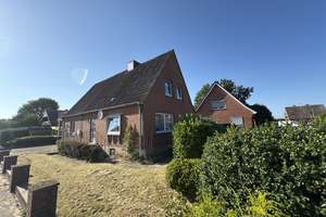 OSTSEE-KAUF | GREMERSDORF – Sanierungsobjekt mit Neubaupotenzial auf großem Eckgrundstück – Die vollständige Adresse der Immobilie erhältst du vom Anbieter., 23758 Gremersdorf – Vorschaubild 4