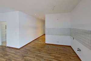 Viel Platz, viel Wohnkomfort – 3-Zimmer-Wohnung mit Balkon auf 92 m² – Querstraße 30, 99817 Stadtzentrum, Eisenach – Vorschaubild 3