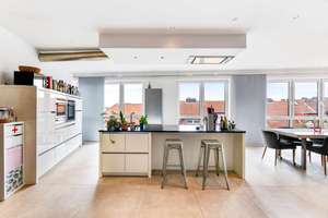 Ein Zuhause der Extraklasse – stilvolle Endetage mit traumhafter Dachterrasse in Hamburg-Harburg – Die vollständige Adresse der Immobilie erhältst du vom Anbieter., 21073 Harburg (Ortsteil), Hamburg – Vorschaubild 6