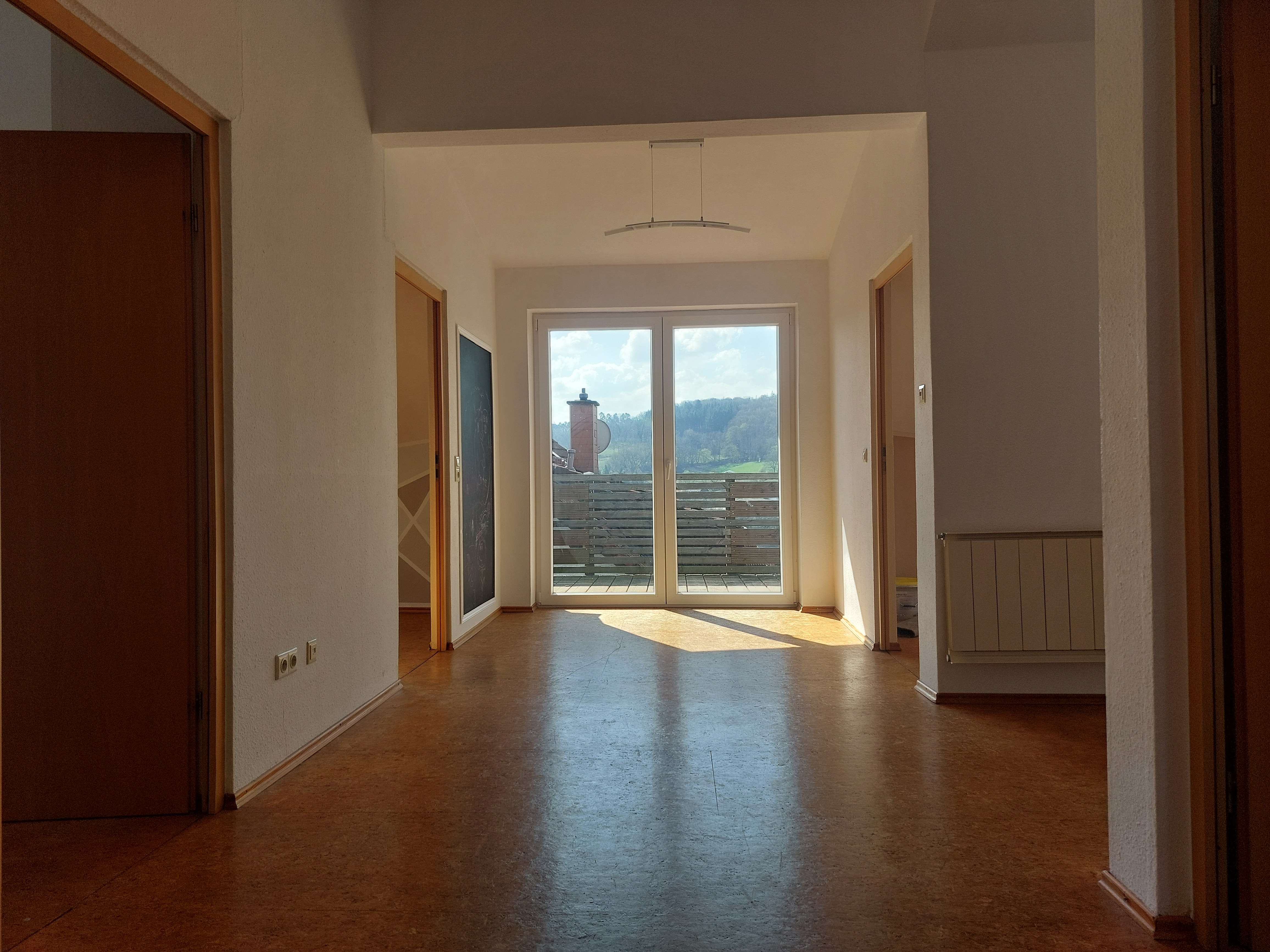 Immobilie in Reichelsheim (Odenwald) - Modernisiertes Einfamilienhaus mit 8 Zimmern in Reichelsheim (Odenwald) - Bild 3