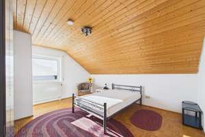 Zweifamilienhaus in Bestzustand – inkl. Garage, Carport & ausgebautem UG – Die vollständige Adresse der Immobilie erhältst du vom Anbieter., 72379 Hechingen – Vorschaubild 13