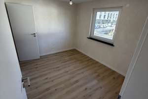 Neuwertiges Reihenendhaus in Reutlingen (Erstbezug) – Die vollständige Adresse der Immobilie erhältst du vom Anbieter., 72760 Reutlingen-Mitte, Reutlingen – Vorschaubild 6