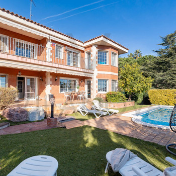 Freistehendes Haus / Chalet zum Verkauf in CL FUCSIA DE LA 29, Castellvell del Camp