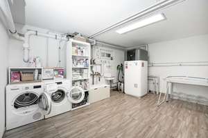 Wahre Rarität in Stuttgart - wunderschönes Einfamilienhaus mit viel Platz und parkähnlichem Garten – Die vollständige Adresse der Immobilie erhältst du vom Anbieter., 70437 Zuffenhausen-Im Raiser, Stuttgart – Vorschaubild 40