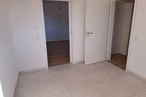 Erstbezug: Geräumiges, exklusives 7-Zimmer-Reihenendhaus mit geh. Innenausstattung – Deggendorf (Kreis) – Vorschaubild 9