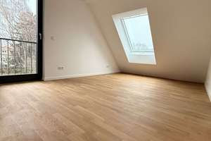 3 Zimmer Dachgeschosswohnung ab sofort zu vermieten – Ulfilasstraße 29 d, 81739 Waldperlach, München – Vorschaubild 8