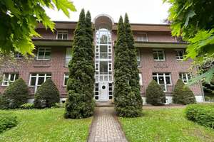 Bremerhaven // Wohnen am Speckenbütteler Park – 3-Zimmer-Wohnung mit zwei Balkonen – Die vollständige Adresse der Immobilie erhältst du vom Anbieter., 27580 Lehe, Bremerhaven – Vorschaubild 1