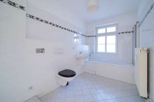 Wunderschöne Altbauwohnung in ruhiger Seitenstraße im Herzen von Berlin-Mitte – Die vollständige Adresse der Immobilie erhältst du vom Anbieter., 10115 Mitte (Ortsteil), Berlin – Vorschaubild 6