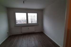 3- Zimmerwohnung in Dresden-Prohlis zu vermieten ! – Elsterwerdaer Straße 9, 1239 Prohlis-Süd, Dresden – Vorschaubild 5