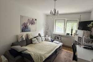3-Zi-Wohnung mit Balkon - Blick ins Grüne! – Friedenstr. 13, 65189 Südost, Wiesbaden – Vorschaubild 2