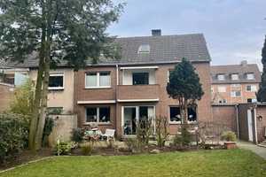 Endlich Platz am Haus! Familienfreundlich, altersgerecht mit Garten, Garage, Kamin und Ausbaureserve – Oberhausen – Vorschaubild 2