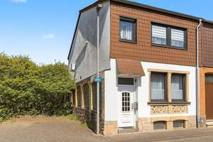 Reiheneckhaus in Bad Münster am Stein-Ebernburg – modernes Wohlfühlzuhause mit Gartenidylle – Die vollständige Adresse der Immobilie erhältst du vom Anbieter., 55583 Bad Münster am Stein-Ebernburg – Vorschaubild 2