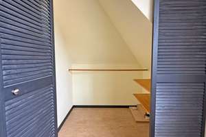 S-West: Dachgeschosswohnung mit großer Dachbühne & Doppelgarage (optional) – Die vollständige Adresse der Immobilie erhältst du vom Anbieter., 70178 Rotebühl, Stuttgart – Vorschaubild 5