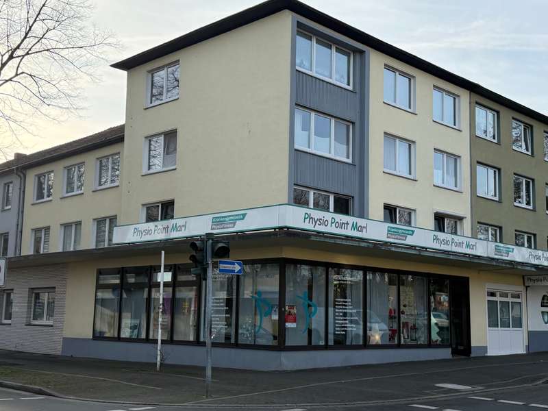Fully let residential and commercial building (divided into condominiums) with 6 units